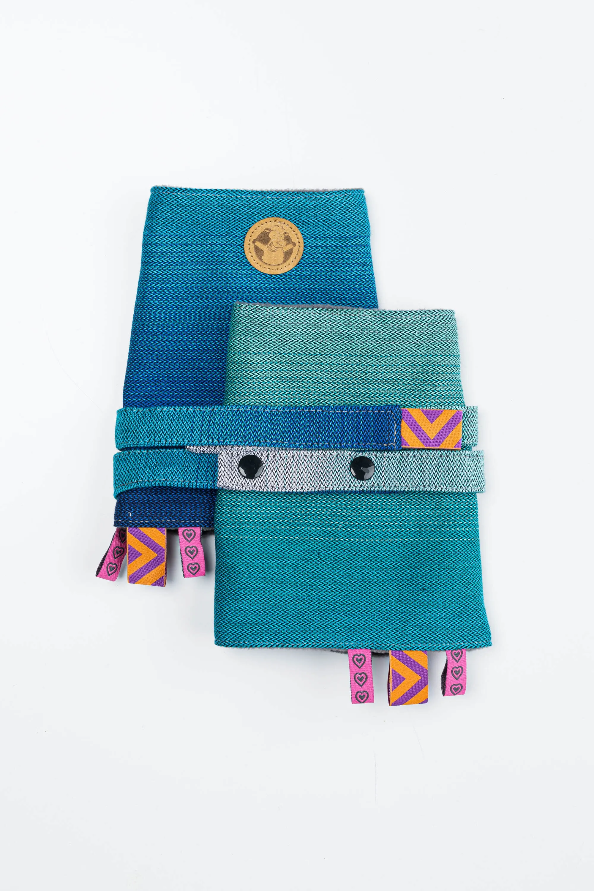 Airglow Drool Pads & Reach Straps by LennyLamb